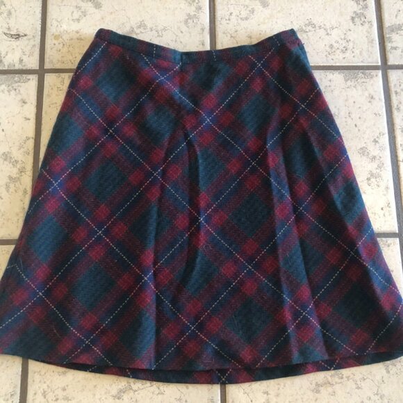 VINTAGE WOMENS NIPON STUDIO PLAID WOOL SCHOOL GIRL SKIRT SIZE 12 - Picture 1 of 3